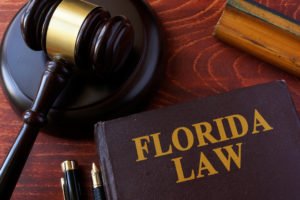 gavel and Florida law book